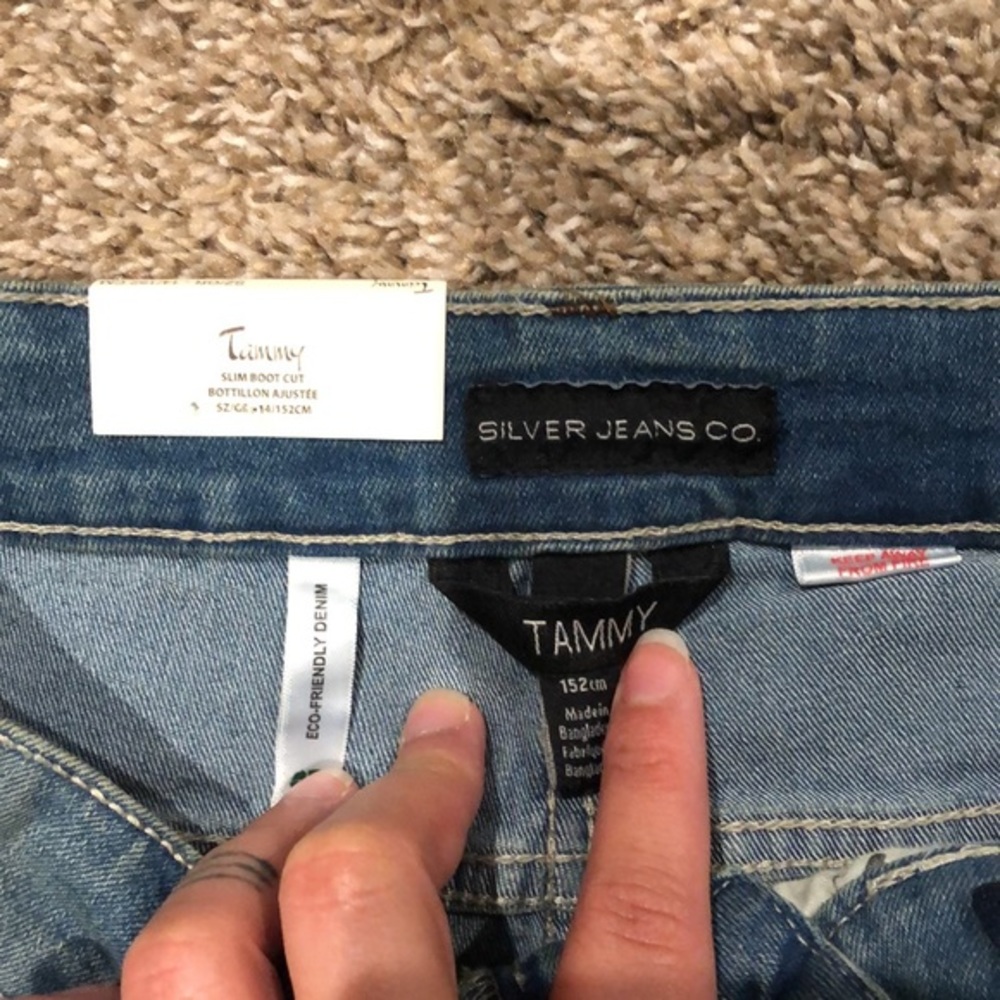NWT eco friendly Tammy Silver jeans - Picture 2 of 5